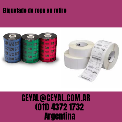 Etiquetado de ropa en retiro