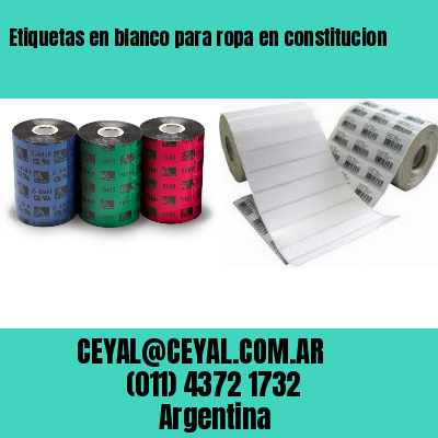 Etiquetas en blanco para ropa en constitucion