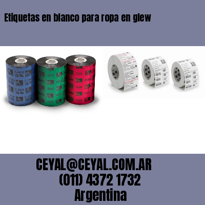 Etiquetas en blanco para ropa en glew