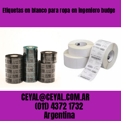 Etiquetas en blanco para ropa en ingeniero budge