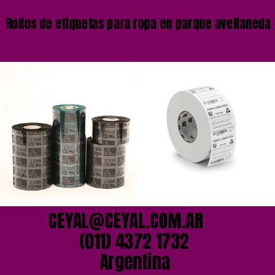 Rollos de etiquetas para ropa en parque avellaneda