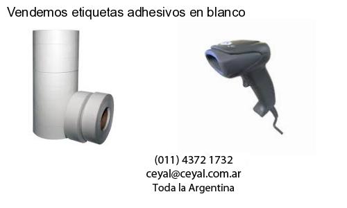 Vendemos etiquetas adhesivos en blanco
