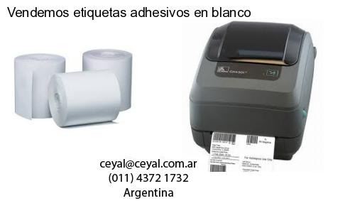 Vendemos etiquetas adhesivos en blanco