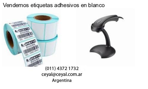 Vendemos etiquetas adhesivos en blanco