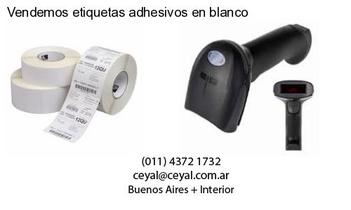 Vendemos etiquetas adhesivos en blanco
